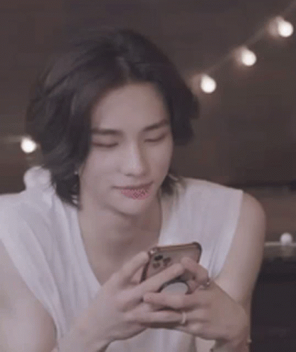 Hyunjin Hwang GIF. This 418 x 498 animated GIF is part of our kahkaha collection. Related themes include laugh, laughing, reaction. Created by bigb00bz…