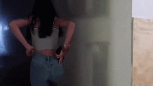Isa Gif Kennedy GIF. This 498 x 280 animated GIF is part of our paris kennedy collection. Related themes include angry. Created by Stealurdad. View the…