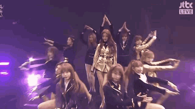 Iz One La Vie En Rose GIF
