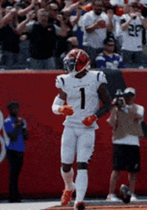 Jamar GIF. This 288 x 409 animated GIF is part of our griddy collection. Created by Johnsonkjoel. View the original animation, share it, or browse related…