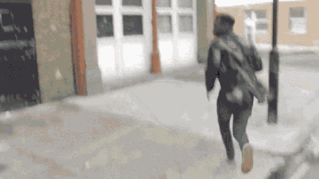 Japa Run Away GIF