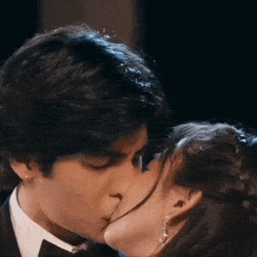 Jayfer Ashdres GIF