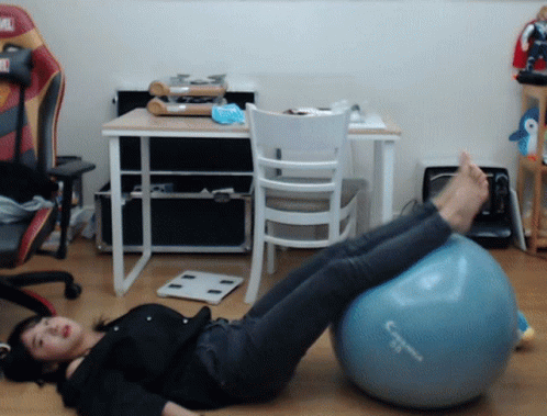 Jinny Jinnytty GIF