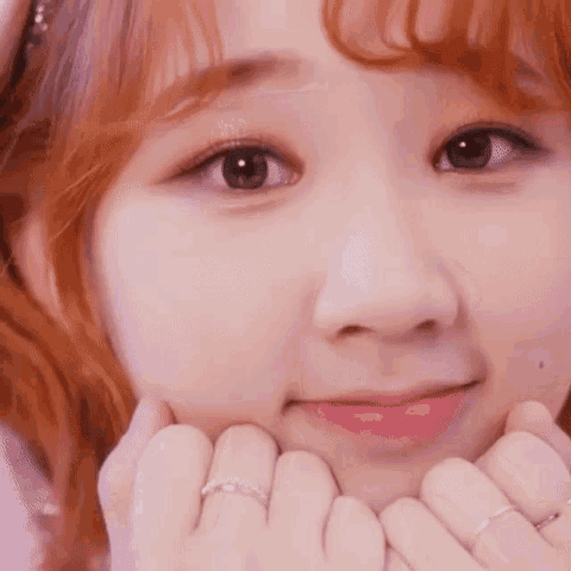 Jiyoon Weeekly GIF