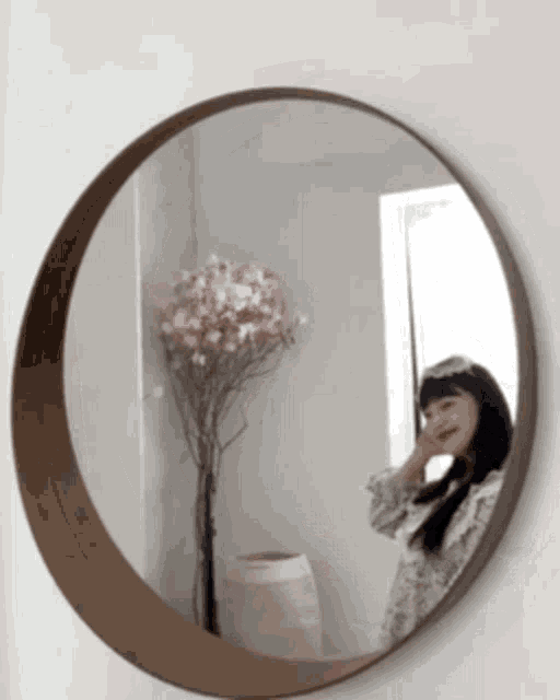 Joy Jennieakgae GIF