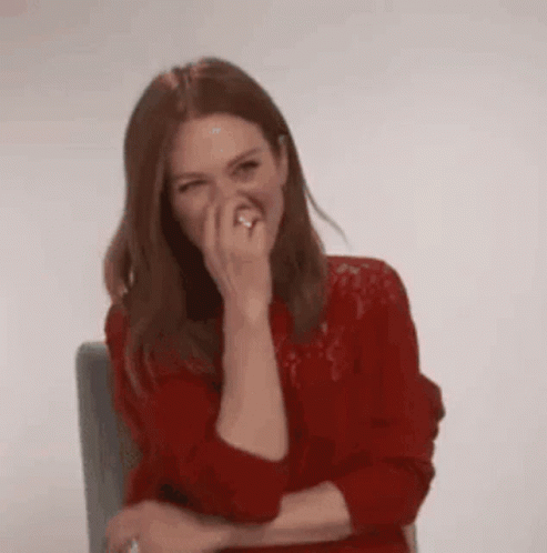 Juliannemoore Biglittlemoore GIF. This 493 x 498 animated GIF is part of our kahkaha collection. Related themes include laugh, laughing. Created by…