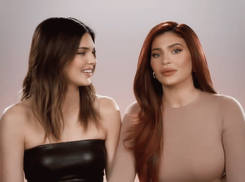 Kendall Jenner GIF. This 498 x 371 animated GIF is part of our south park caitlyn jenner collection. Created by Bandsftbooks. View the original animation…