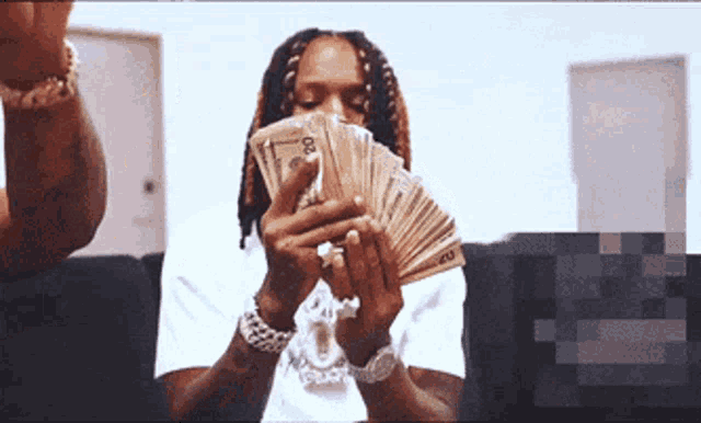 Kingvon King GIF