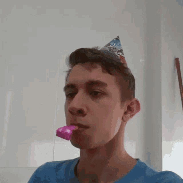 Kiorin Thomevia GIF