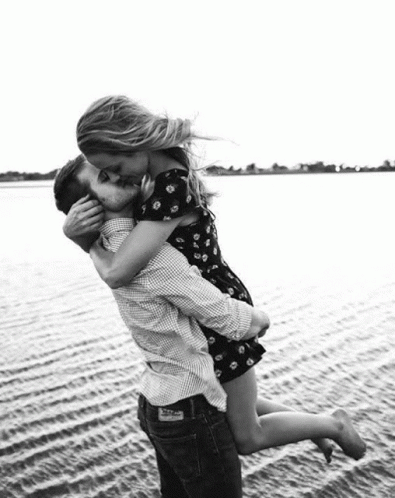 Kiss Couple GIF