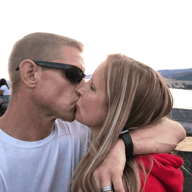 Kiss Day GIF