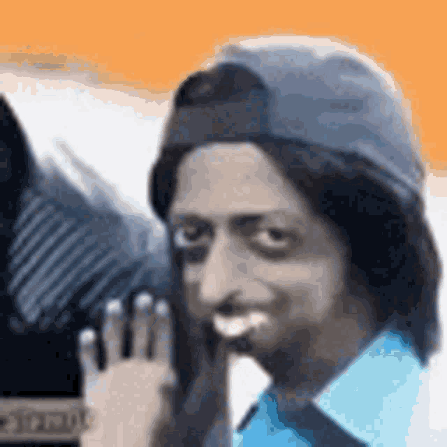 Kiss Kap GIF