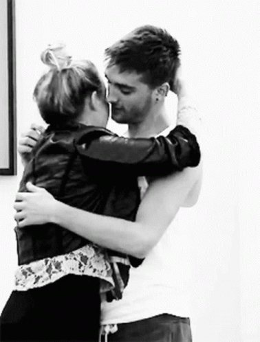 Kiss Love GIF