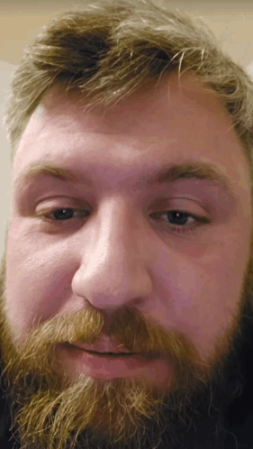 Klajumas Spit Skreplis GIF