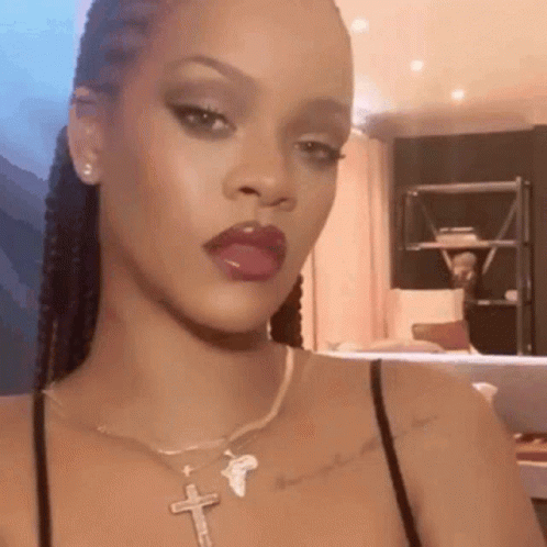 Koavminaj Fuemejors GIF. This 498 x 498 animated GIF is part of our rihanna banana collection. Created by koavminaj. View the original animation, share it…