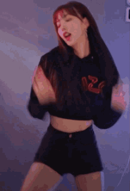 Kong Sherry Kong Xueer GIF