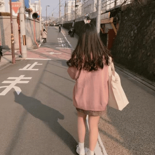 Kpop Blackpink GIF. This 498 x 498 animated GIF is part of our pastel aesthetic collection. Related themes include aesthetic, blackpink, pink. Created by…