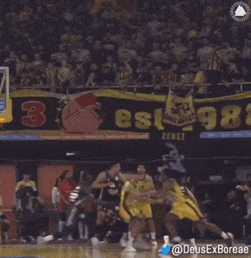 Kristeon Lamar GIF