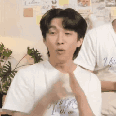 Lee Noeul Nuttarat Tangwai Noeul Lee GIF
