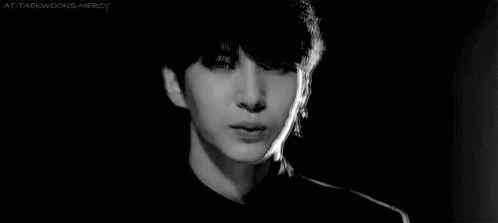 Leo Vixx GIF. This 498 x 223 animated GIF is part of our leo vixx collection. View the original animation, share it, or browse related GIFs.