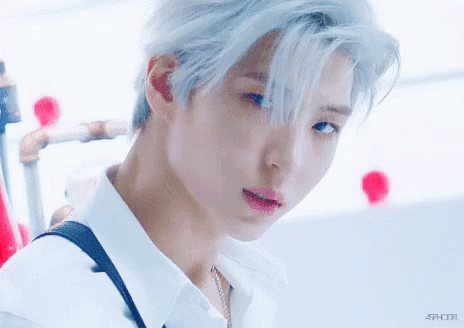 Leovixx Scentist GIF. This 464 x 328 animated GIF is part of our leo vixx collection. Created by blakethedweeb. View the original animation, share it, or…