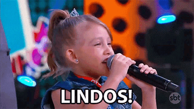 Lindos Famosa GIF