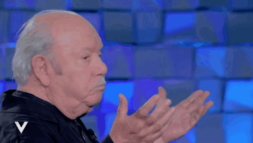 Lino Banfi Verissimo GIF. This 498 x 281 animated GIF is part of our lino banfi collection. Created by GifGif6. View the original animation, share it, or…