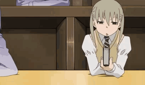 Maka Chop Maka Albarn GIF