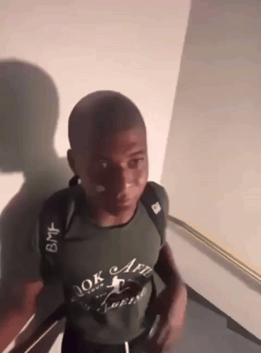Mao Mbappe Mbapies GIF