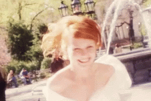 Mary Jane Watson Kirsten Dunst GIF. This 300 x 200 animated GIF is part of our kirsten dunst bring it on collection. Created by loganlovesniall. View the…
