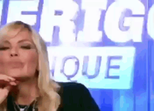 Matildebrandi Insomma GIF