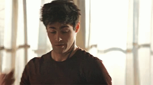 Matthew Daddario Shadowhunters GIF