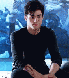 Matthew Daddario Shadowhunters GIF
