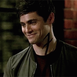 Matthew Daddario GIF