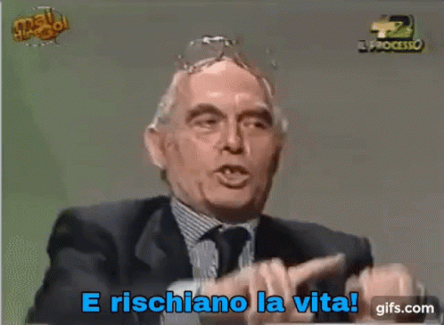 Maurizio Mosca Sgarbi GIF. This 498 x 365 animated GIF is part of our sgarbi collection. Created by MattiaGif92. View the original animation, share it, or…