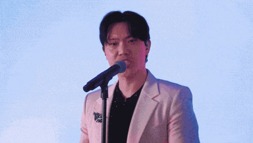 Mcdonald'S K-pop Demon Hunters Collaboration 2026 Mcdonald'S K-pop Demon Hunters Battle For The Fans 2026 GIF