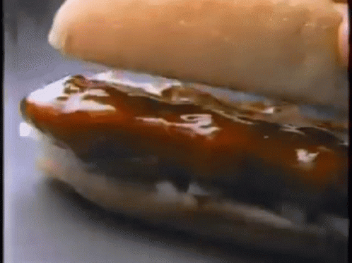 Mcdonalds Mcrib GIF. This 498 x 373 animated GIF is part of our quiero mi bocadillo collection. Related themes include fast food. Created by masoncarr2244…
