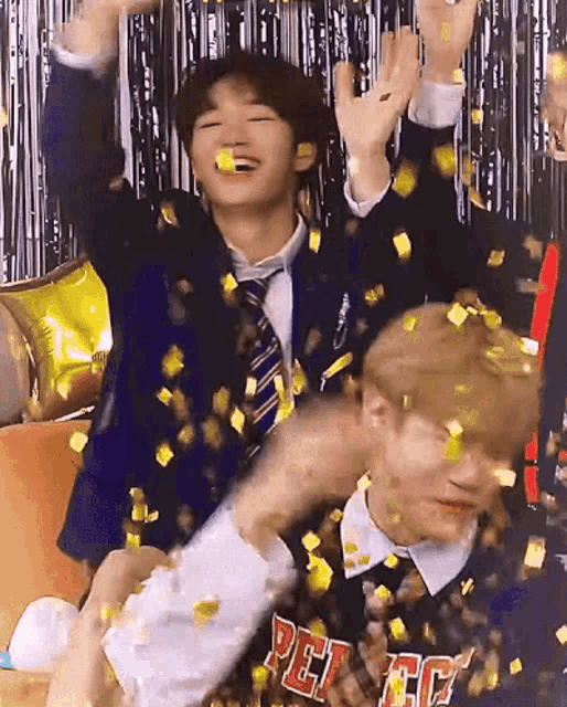 Mcnd Kpop GIF