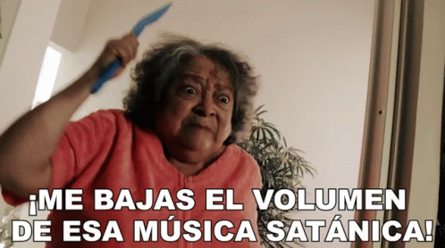 Me Bajas El Volumen De Esa Musica Satanica Enchufe Tv GIF