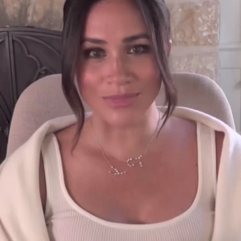 Meghan Meghan Markle GIF. This 498 x 498 animated GIF is part of our meghan markle collection. Created by drewnfld. View the original animation, share it…