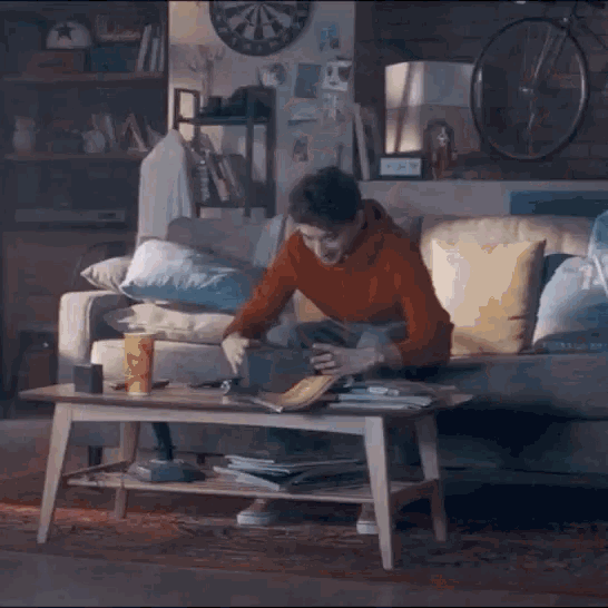 Mietse Grover GIF