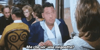 Mignotta Puttana Zoccola Smignottare Insulto Alberto Sordi Giffetteria GIF
