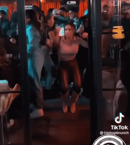 Mikusworld Stantwt GIF. This 446 x 498 animated GIF is part of our mlg air horn collection. Related themes include funny, meme. Created by mikusworld. View…