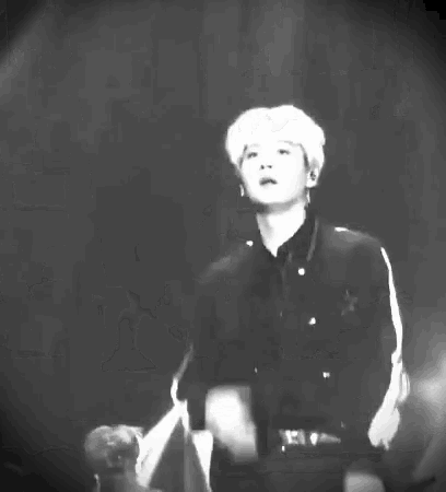 Min Yoongi GIF