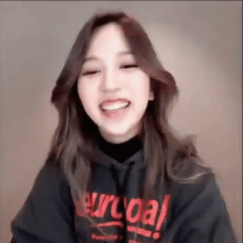 Mina Minamina GIF