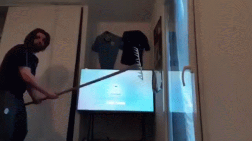 Mohamed Henni GIF