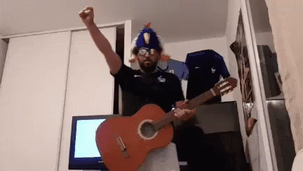 Mohamed Henni GIF