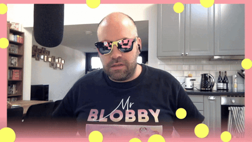 Mr Blobby Woo GIF. This 498 x 281 animated GIF is part of our mr blobby collection. Related themes include woo hoo. Created by Leytonjay. View the original…