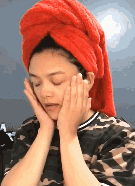 Naghihilamos Dane Manalad GIF