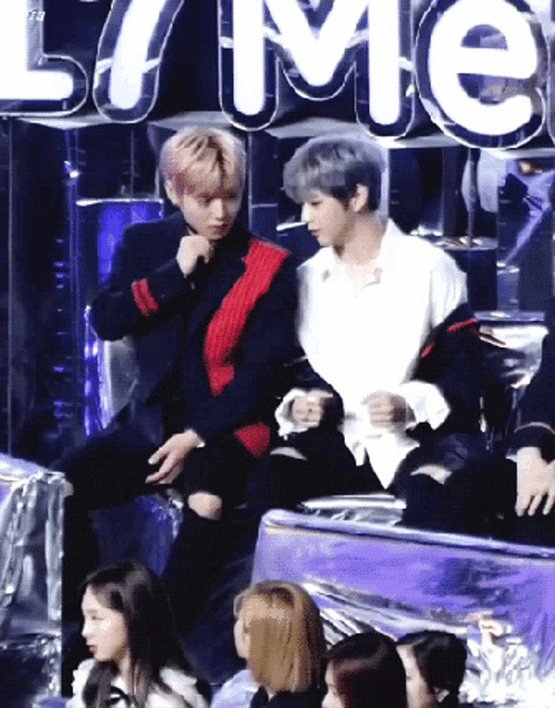 Nielwink Winkniel GIF